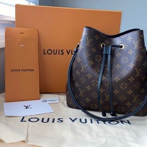 Authentic Louis Vuitton Neonoe Monogram Bag